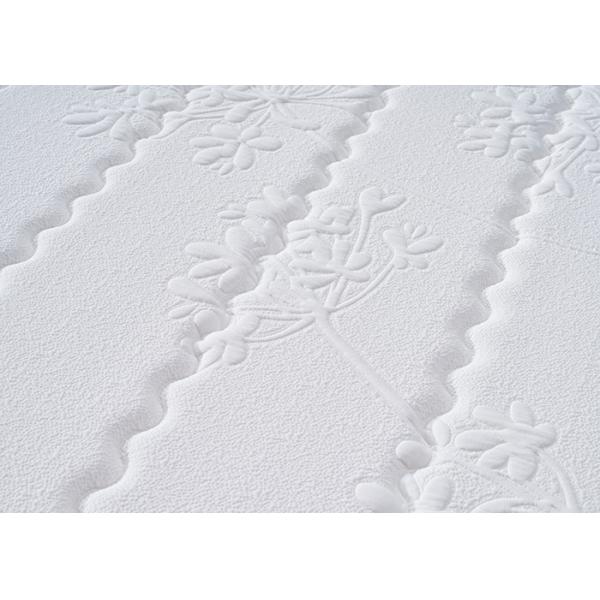 OEM Gel Infused Memory Foam Mattress , noisefree Hotel Quality King Size Mattress