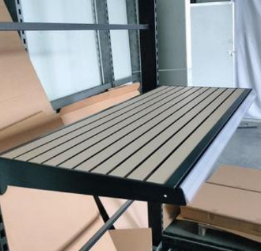 Cheap Durable Wood Metal Floating Shelves Retail Wall Shelves For Merchandise Display for sale