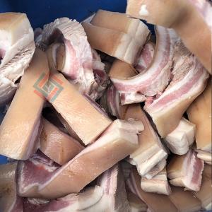 China 2.2KW Commercial Meat Cutter / Large Type Beef Pork Fish Steak Meat Cutting Machine on sale