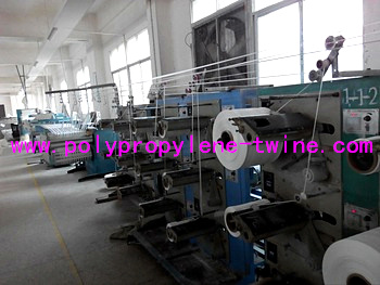 1.67g/m Industrial Split Film Poly Baler Twine Raw White Color For Tomato Tree