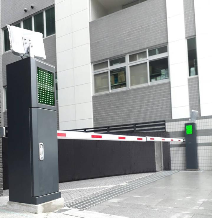 Ultra-Long RFID UHF Reader Support Independent Use Large Offline Storage