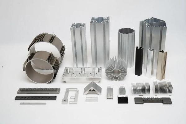Cheap Corrosion Resistance Painting Aluminum Extrusion Parts 520 Deg Extruded Aluminum Shapes for sale