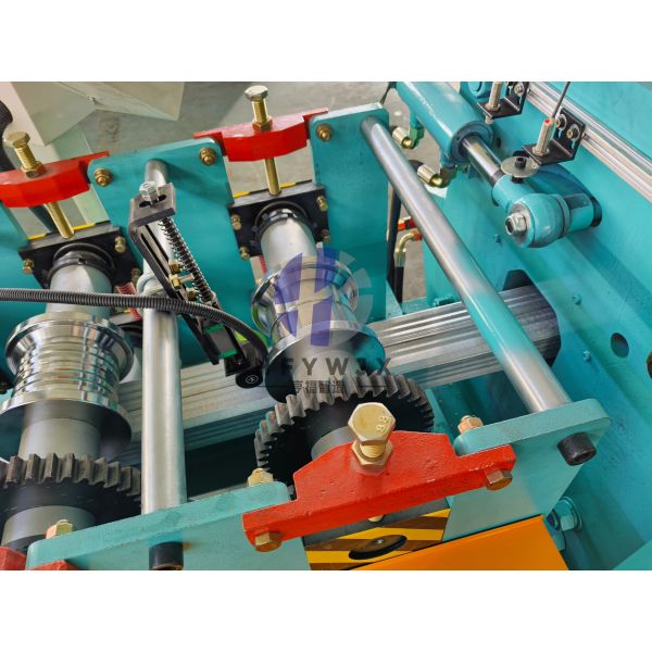 Continuous Downpipe Roll Forming Machine With PLC Control And 24 Main Roll Sets