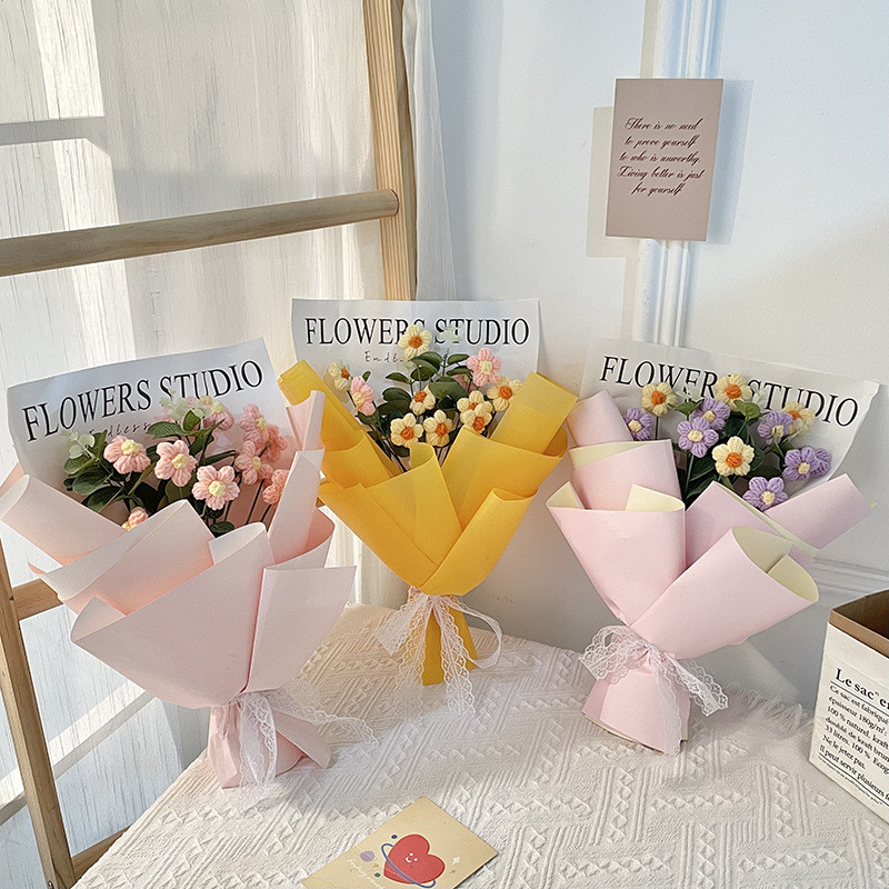 Beautiful simulation flower plush bouquet 520 Mother's Day eternal flower gift set to send girlfriends hand bouquet