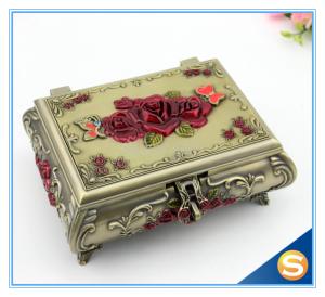 China Pierced Earring Jewelry Box Silver Plated Jewelry Box Vintage Jewelry Box on sale