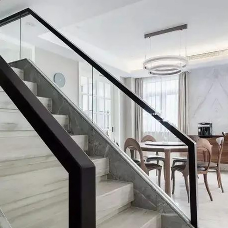 Modern Stainless Steel Frameless Glass Balustrade Toughened Safety Feature