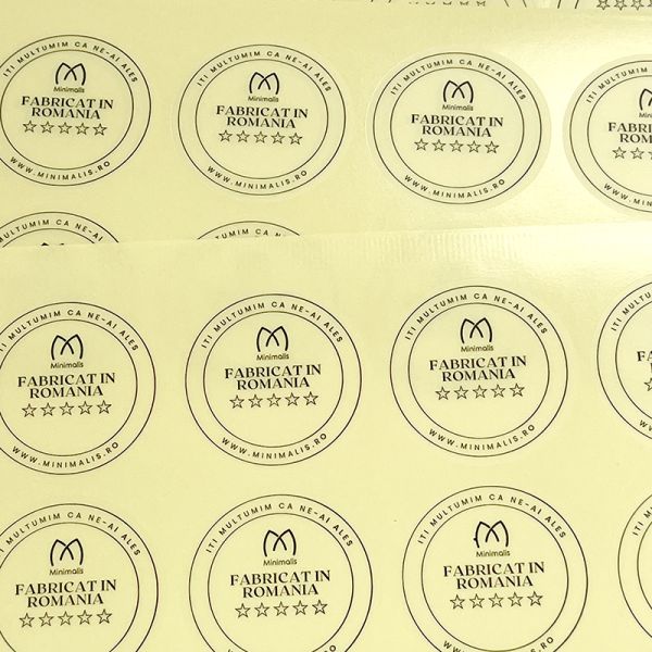 Custom Printed Clear Black Transparent Waterproof Label Seal Round Clear Cosmetic Box Packaging Label Sticker