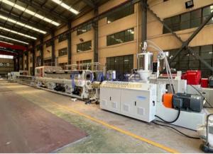 HDPE Thermal Insulation Jacket Pipe Making Machine Extrusion Production Line
