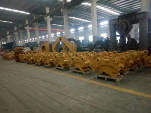 China Customized Excavator Quick Coupler Attachments 200-12000kg Weight on sale