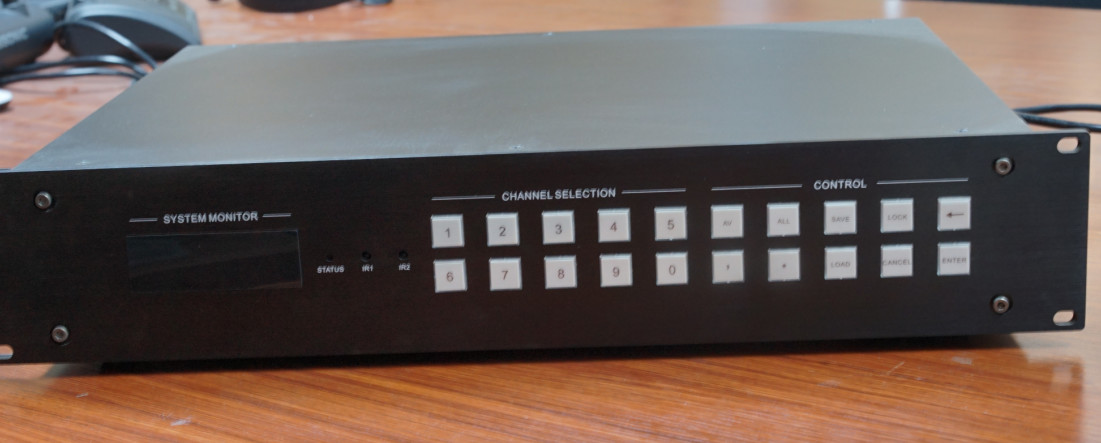 China Seamless 8x8 Component Video Matrix Switcher 2U Case Hot - Swappable Design on sale