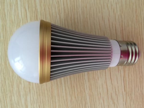 Cheap Super bright E27 epistar led chip sharp led bulb light with high quality for sale
