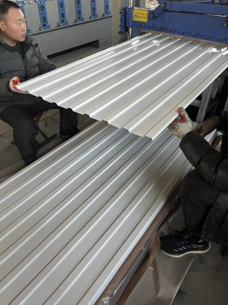 Cheap AZ150 G450 Color Tile HDP 30 Years Warranty RAL9002 Off White/White Grey Metal Roof Panels Trapezoidal Corrugated Sheet for sale