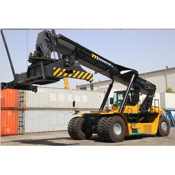XCMG Machinery 20FT 40FT 45 Ton Reach Stacker For Containers Crane