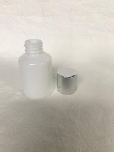 Best cosmetic packaging 30ml opal white essential oil glass bottle with aluminum lid wholesale