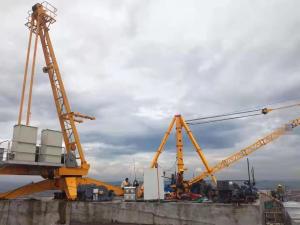 China Inverter Control 60HZ 3ton Construction Tower Crane For Roof Lifting on sale