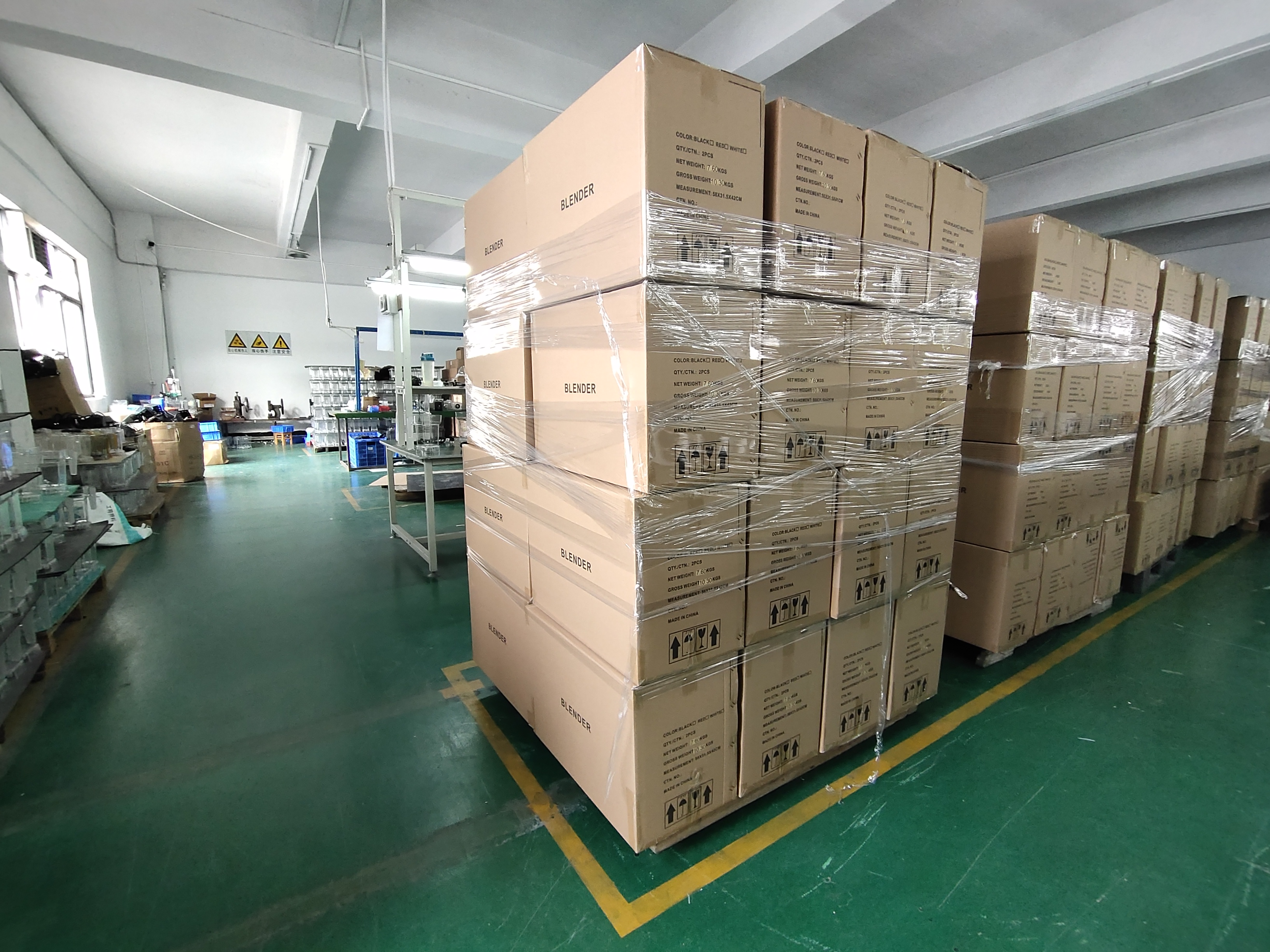 220V Main Function Soymilk Smoothie Blender with Manual Speed Variable and Low Noise