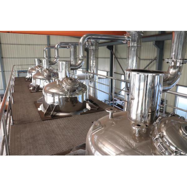 Professional Essential Oil Distillation Machine with 50L-4000L Volume and Stainless Steel Material