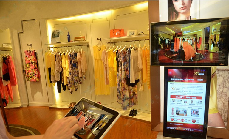 42 inch Indoor Floor Double Sided Poster Display Stand High Definition Full Color LED Standees for Advertising