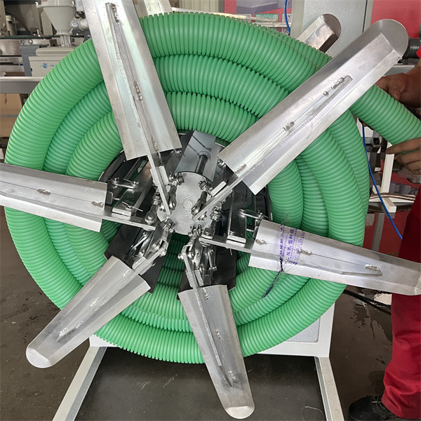 Plastic Pipe Extruder HDPE Corrugated Pipe Making Machine Extrusion Line