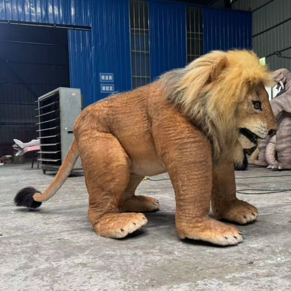 Theme Park Customized Realistic Animatronic Lion Costume Animal Suit
