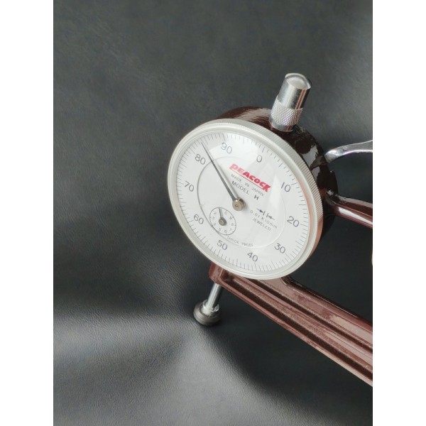 Bi-elastic Leather Bicycle Saddle Material with Four Direction Stretch, Waterproof, and Wrinkle-resistant Properties