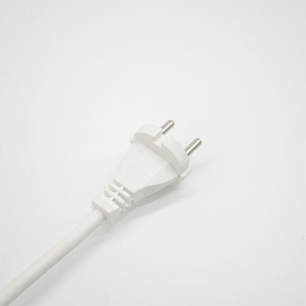 European Two Core Standard Plug Extension Cord Reel for Home Outdoors Male End Type NEMA Long-lasting