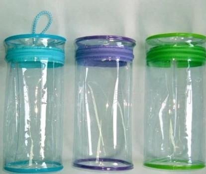 Cheap Fashion round transparent pvc cosmetic bags for sale