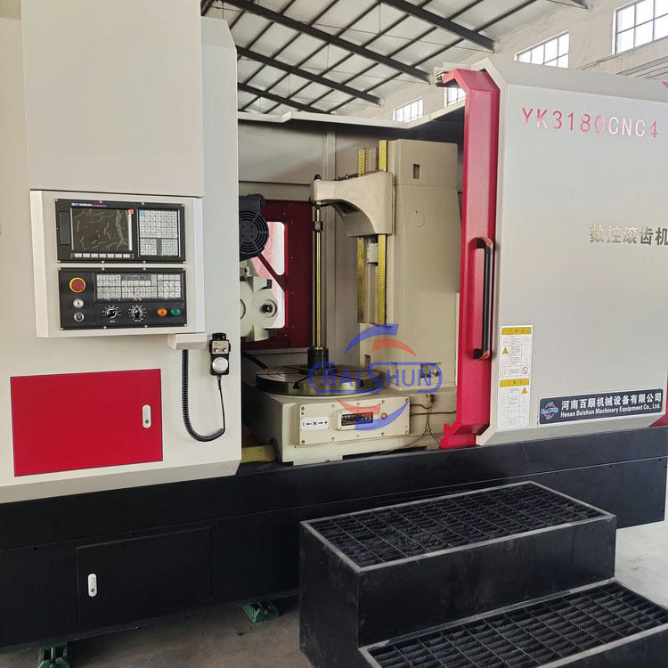 Spiral Bevel Gear Cutting Machine Gear Hobbing Machine YK3180 CNC
