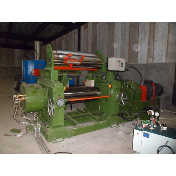 SGS Two Roll Rubber Mill with Antifriction Roller Bearing Hydraulic Brake and Stock Blender for Rubber Compounding