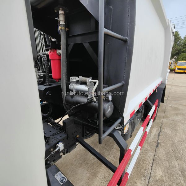 Cheaper Price Small JAC Compactor Garbage Truck 5000Liters for Sales