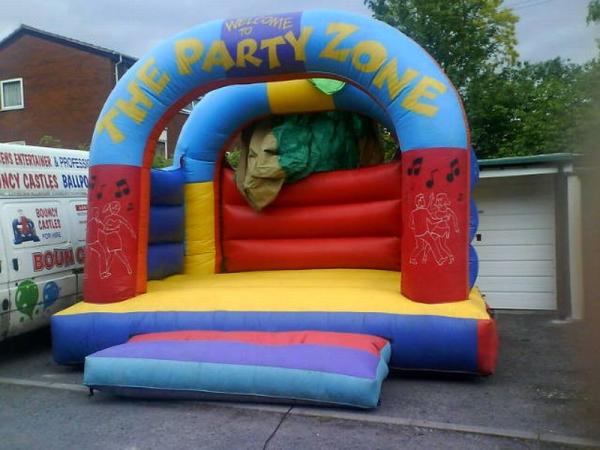 Cheap Inflatable Bouncer / INFLATABLE jump / inflatable rainbow bouncer for sale