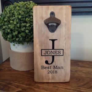 Portable Vintage Wall Mount Bottle Opener , Wall Mounted Bottle Cap Opener