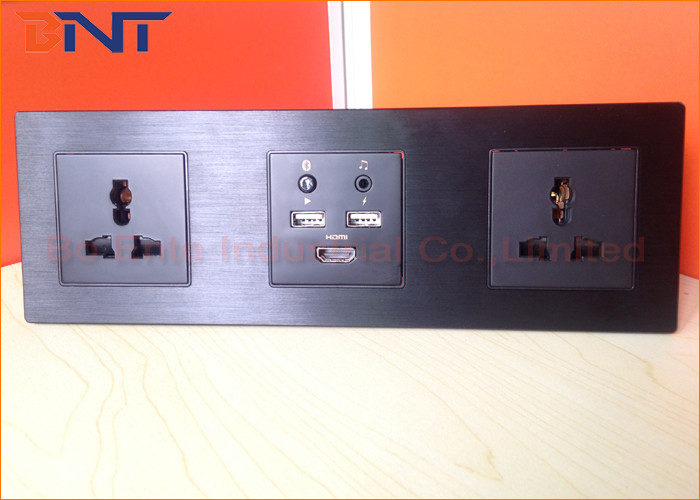 Best Smart Media Hub With Bluetooth , Multi Function Wall Socket Plates wholesale