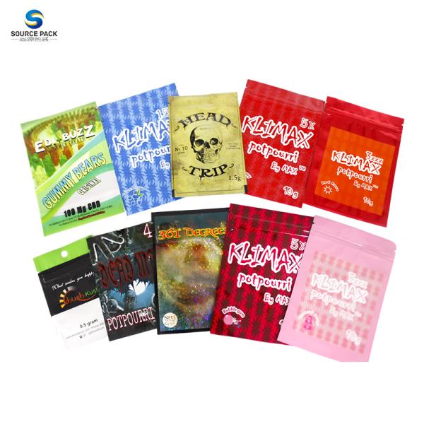 Customize Soft Touch Smell Proof 3.5g Capacity Mylar Bag With Zipper