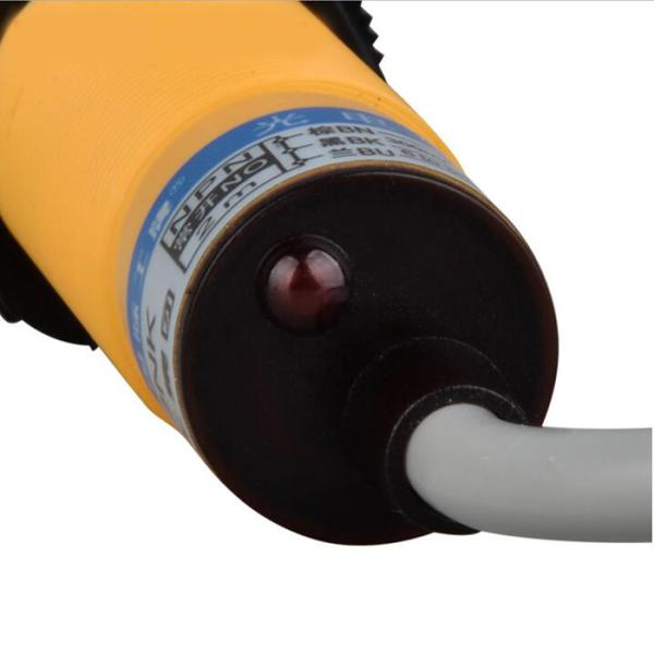 E3F-R2NK E3F-R2N1 N2 PI Band Reflector Feedback Reflective Photoelectric Switch