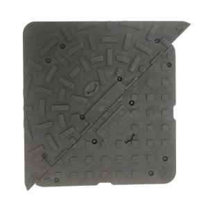 Best large rubber mats rubber gully grating triangular cover embedded with 5 mm steel plate wholesale