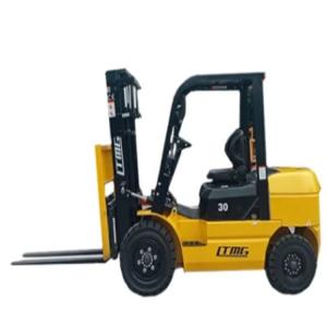 Best Different Color 14m Lift Heightr Telescopic Forklift Truck Heavy Consruction Machinery With High Material Tire wholesale