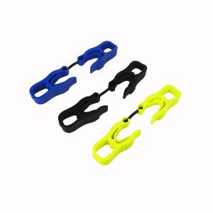 Best Multifunctional Glove Hook Clip Holder Hanger Customized Portable Safety Plastic Glove Clip Safety Work Tools wholesale