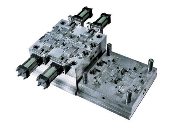 Cheap Precision Auto Custom Plastic Injection Tooling , Injection Moulding Machine Die for sale