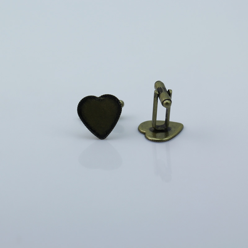 Novelty elegant design heart shape cufflinks Valentine's Day cufflinks