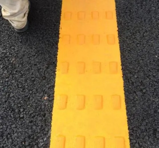 Two Components 2K Rised Line Profile Line Road Marking Machine