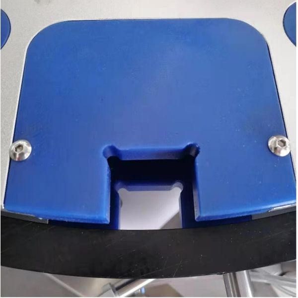 Packaging mechanism close-up