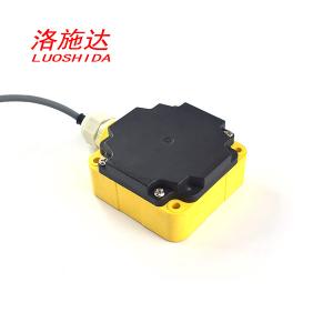 Best Q80 Plastic Rectangular Inductive Proximity Sensor Switch PNP Normal Open Output wholesale