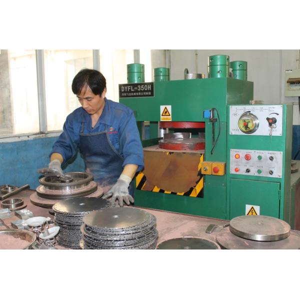Ceramic Cutting Saw Blade