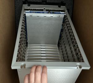 China 3500/05-01-02-00-00-01 Bently Nevada Vibration Monitoring System 19 Inch Rack 14 Module Slots on sale
