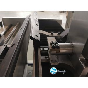 Best 800-1300KG Plastic Tank Clinching Machine With 6--8 Cylinders wholesale