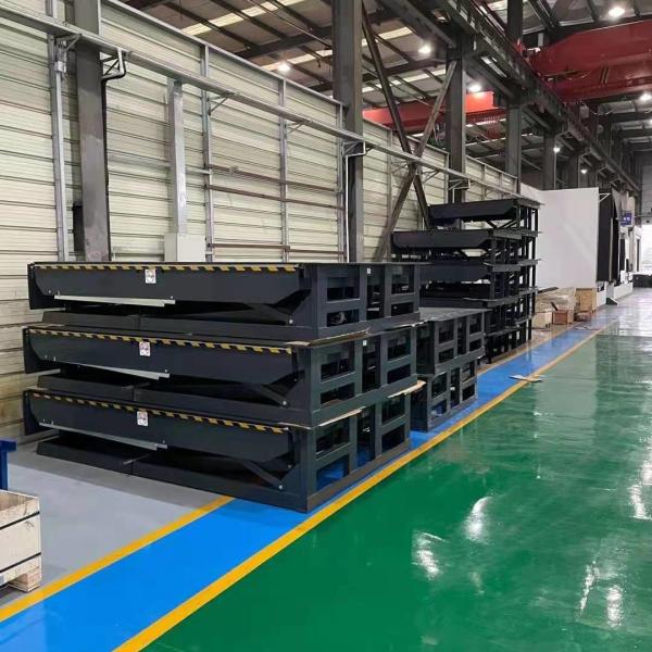 Cheap 25000LBS Automatic Mechanical Telescopic Loading Dock Leveler For Warehouse Cargo for sale