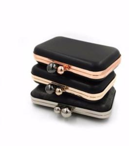 Best 2019 hot sale rose gold metal purse frame cross iron evening bag frame with ball lock wholesale