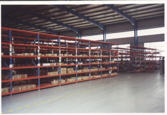 Cheap Long Span Metal Shelves Medium Duty Shelving Durable Steel Gorilla Storage Racks for sale