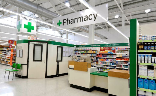 Environmental Pharmacy Display Stands / 4 Layers Lockable Glass Display Case